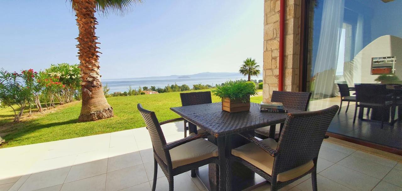 Bungalow White Tennis Apartments & Suites Pefkochori Rom bilde