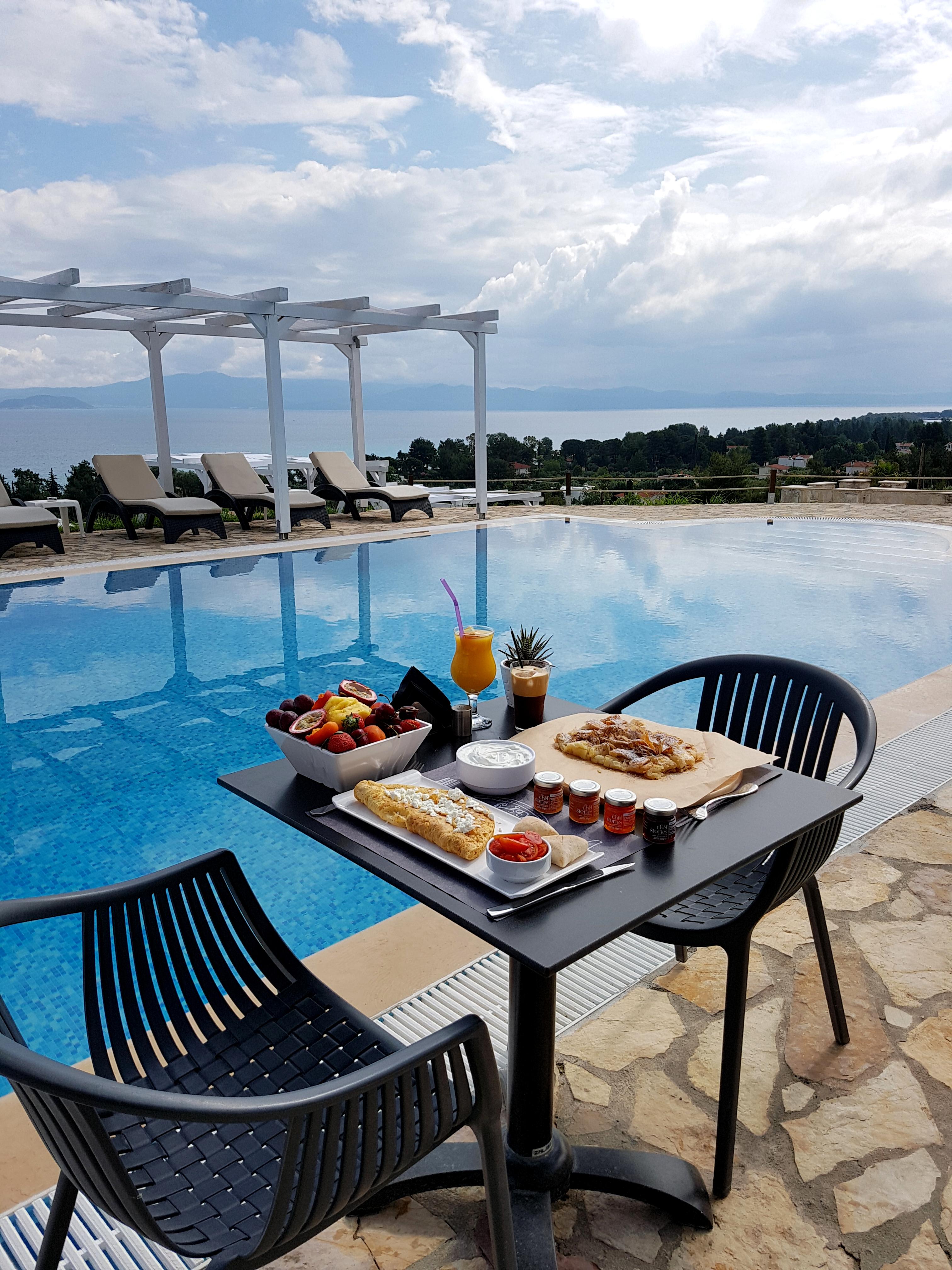 Bungalow White Tennis Apartments & Suites Pefkochori Eksteriør bilde
