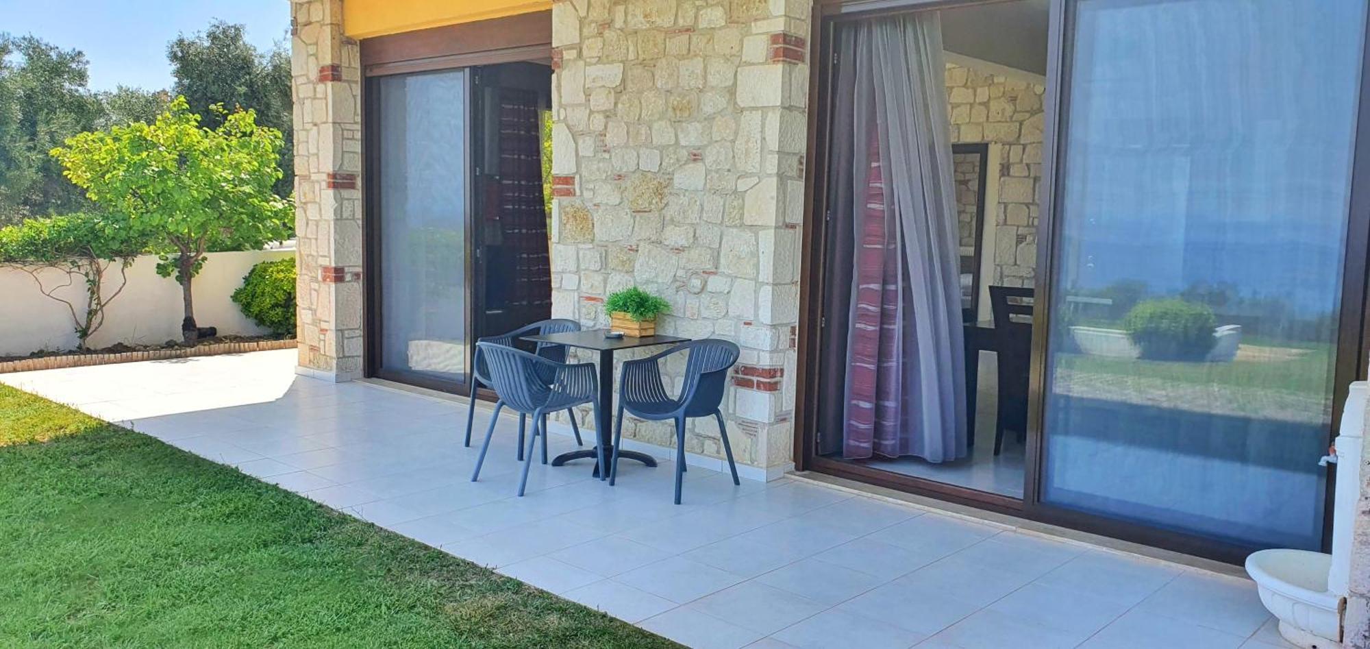 Bungalow White Tennis Apartments & Suites Pefkochori Rom bilde